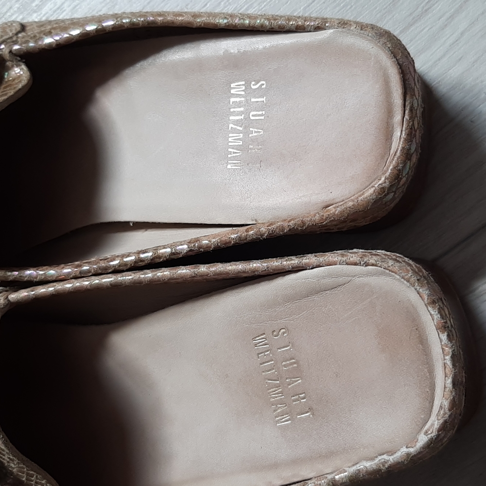 Stuart weitzman gold snake print leather slip on. 6 - Picture 5 of 10